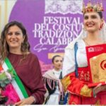 CASTROVILLARI INCORONATA REGINA DEL COSTUME TRADIZIONALE CALABRESE!